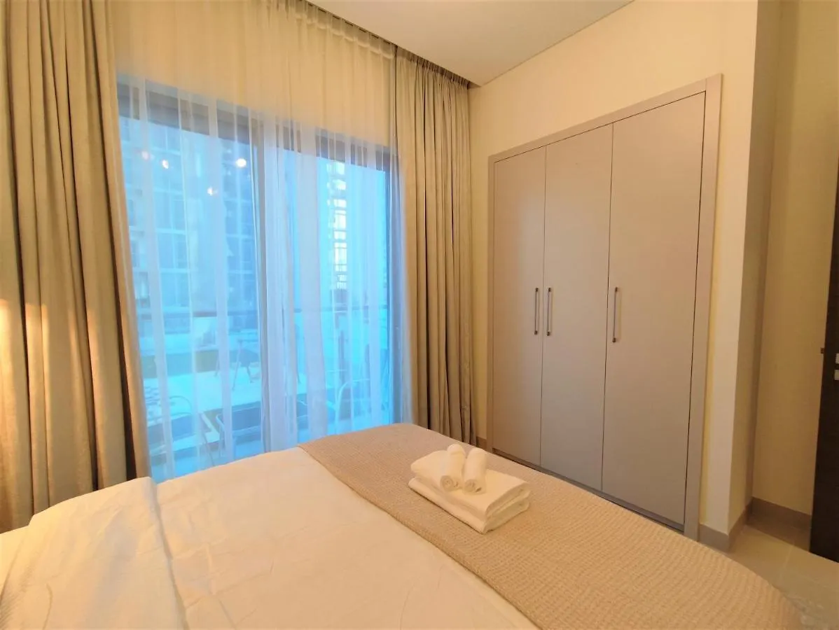 Modern 1 Bedroom - Close To Business Bay - Sobha Creek Vista Dubai Apartment